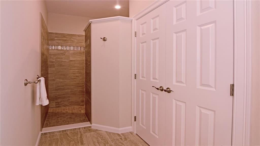618 South Shore Village Boulevard Property Photo 46