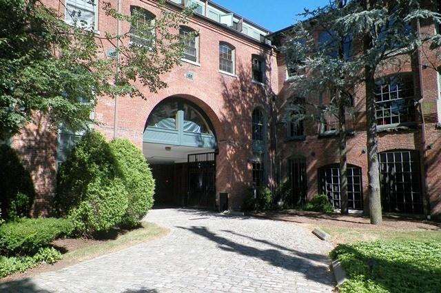 521 South Water Street Unit 115 Property Photo 3