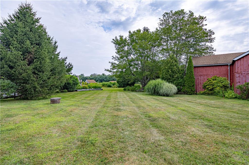 93 Moosup Valley Road Property Photo 11