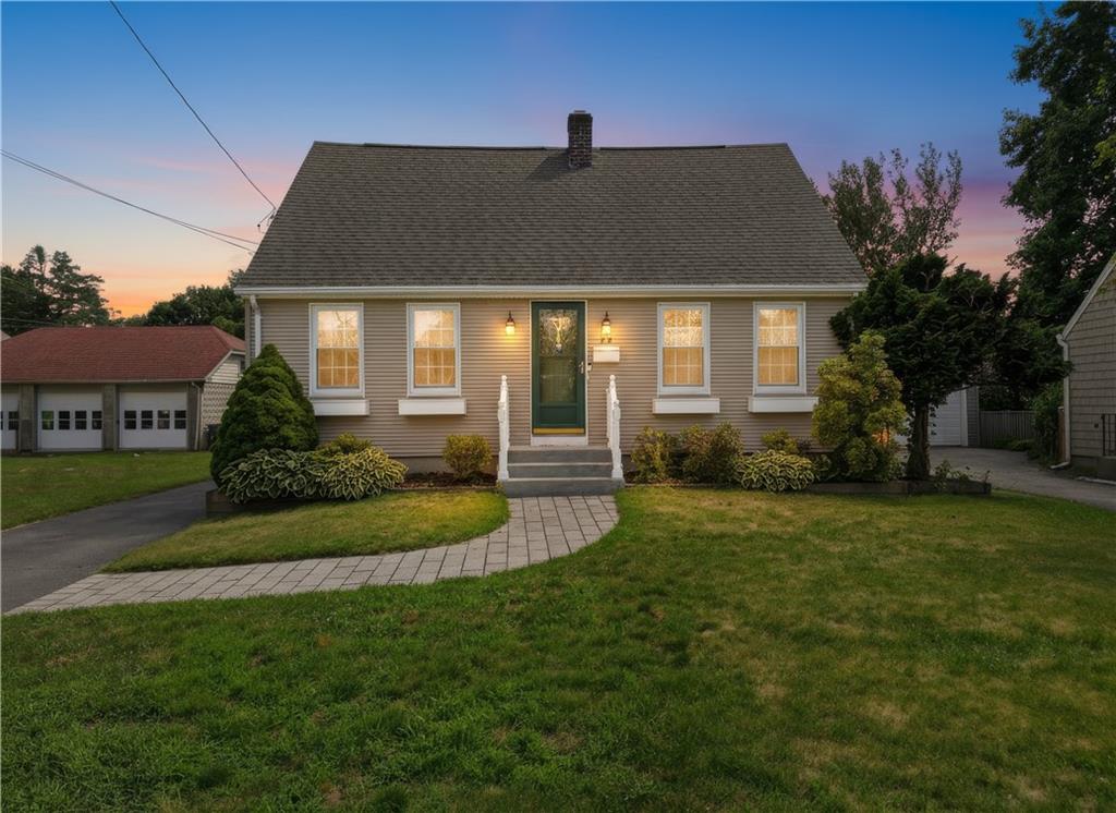 24 ROSEGARDEN Street Property Photo 1