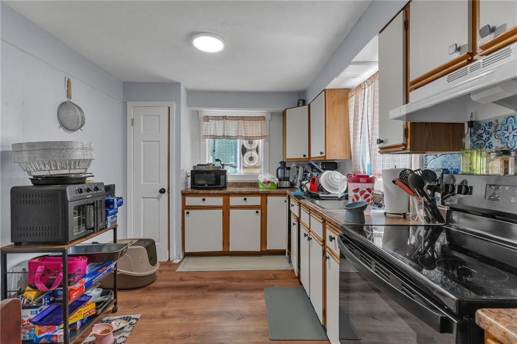 95 John Street Property Photo 4