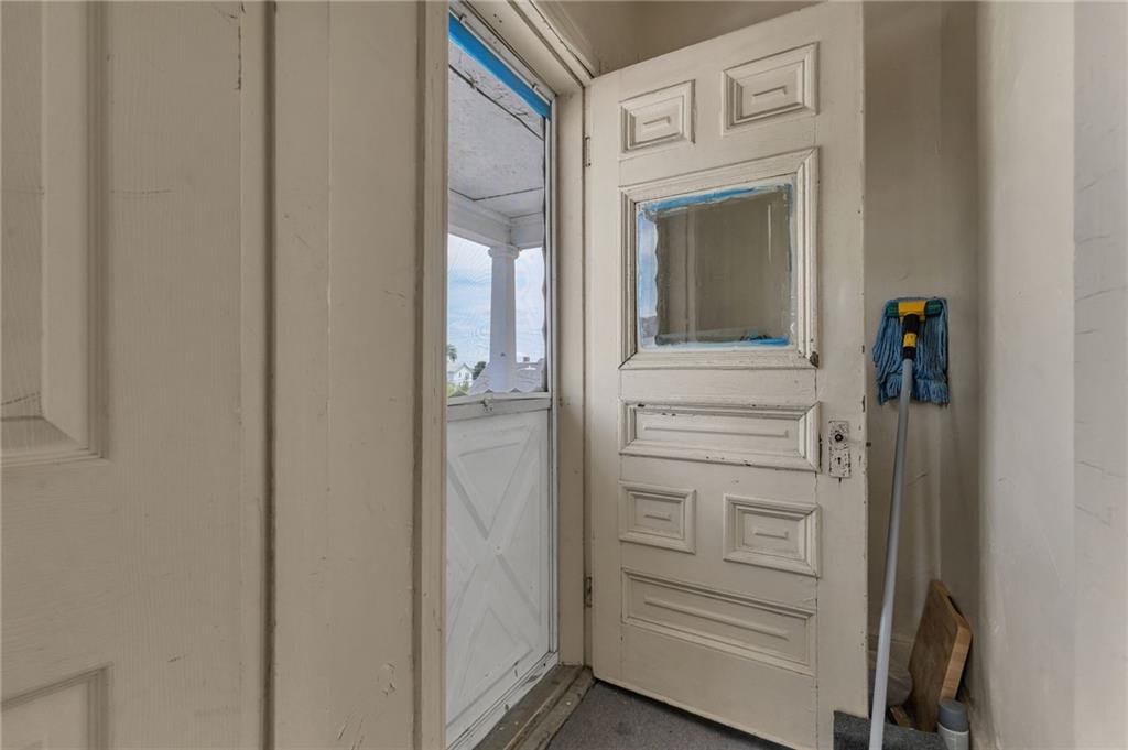 95 John Street Property Photo 28