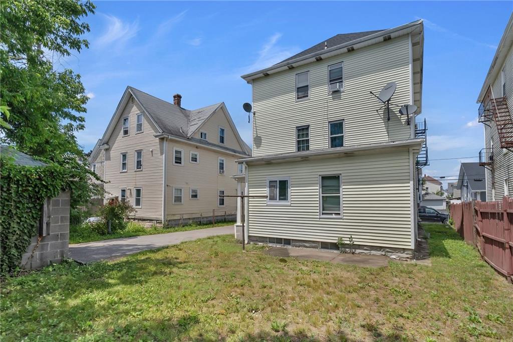 95 John Street Property Photo 42