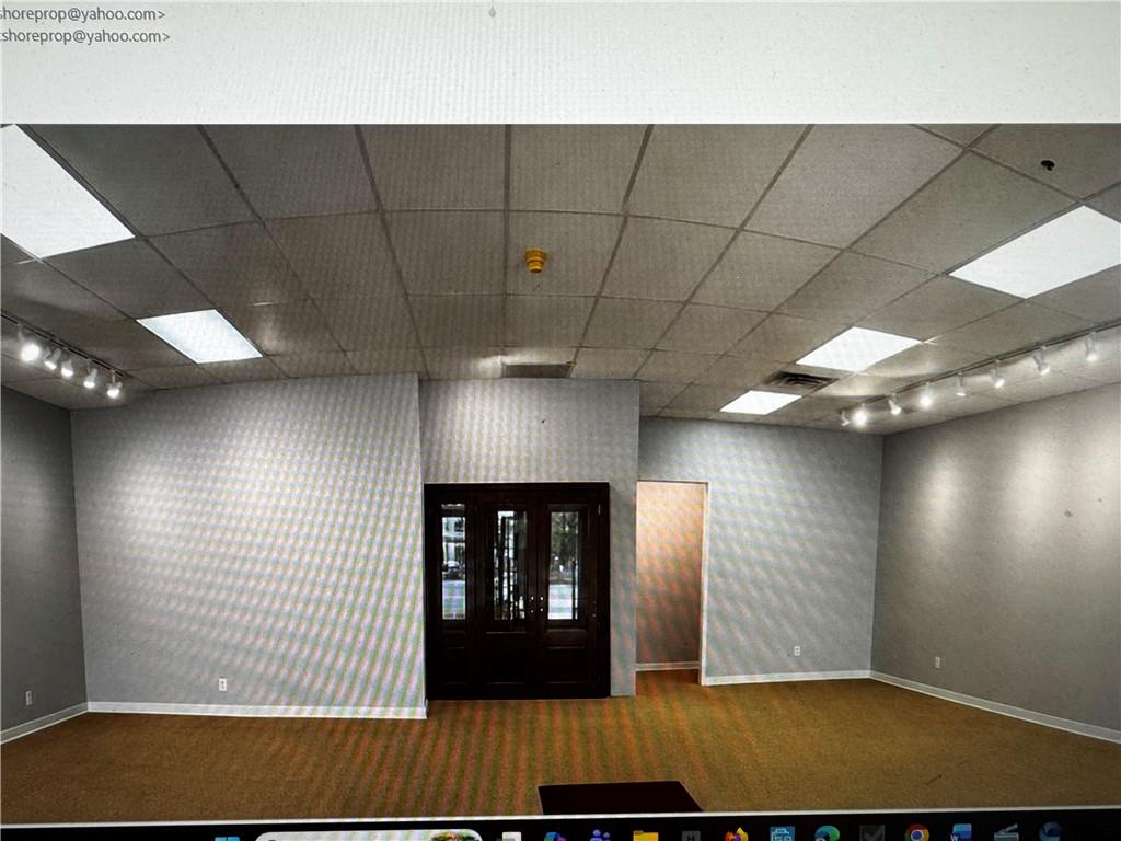 3030 East Main Road Unit 3 Property Photo 3