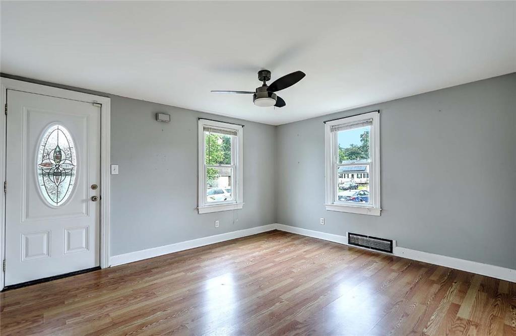 264 Phillips Street Property Photo 5