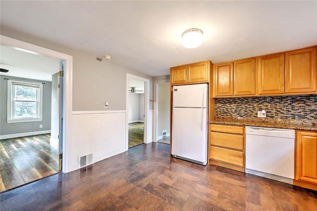 264 Phillips Street Property Photo 10