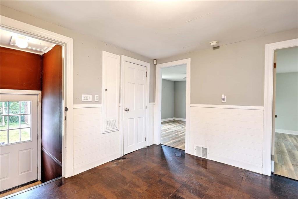 264 Phillips Street Property Photo 12