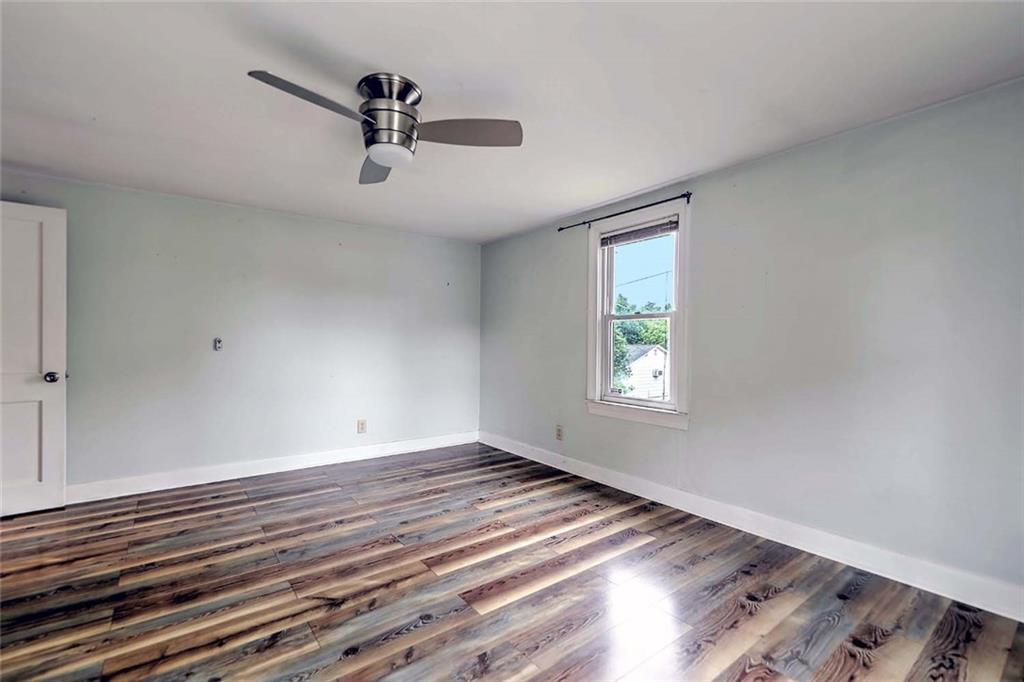 264 Phillips Street Property Photo 14