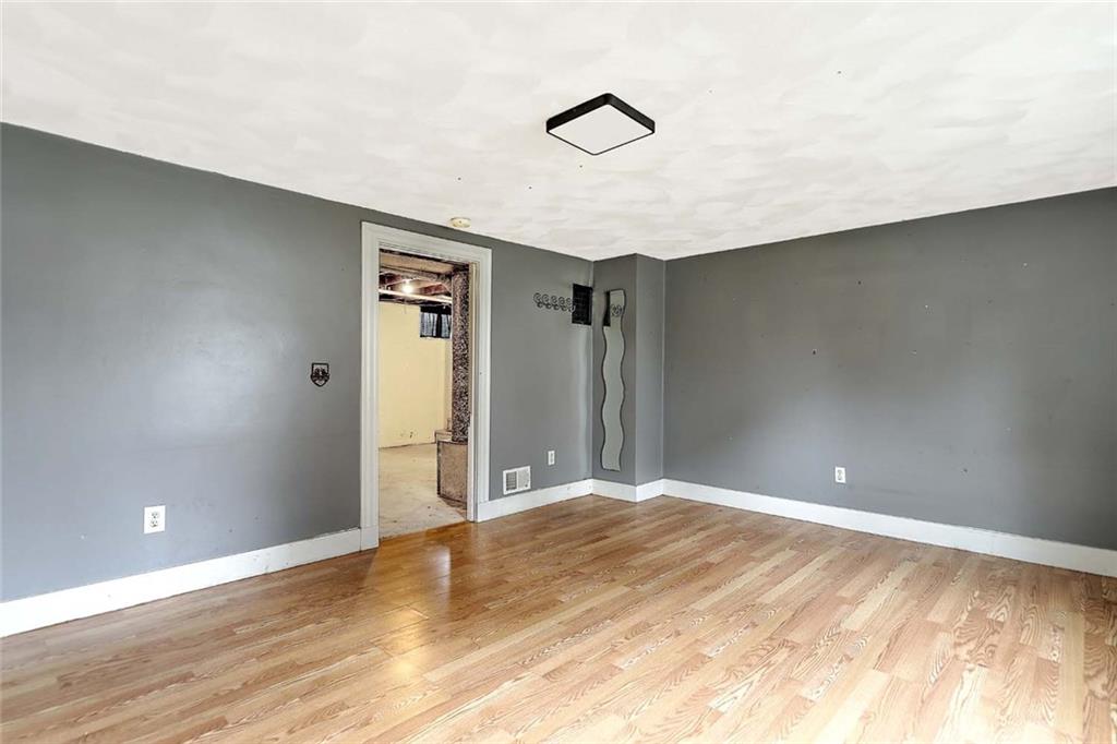 264 Phillips Street Property Photo 26