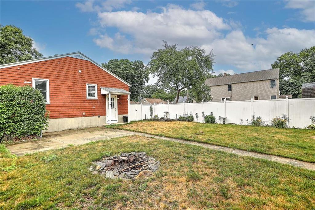 264 Phillips Street Property Photo 28