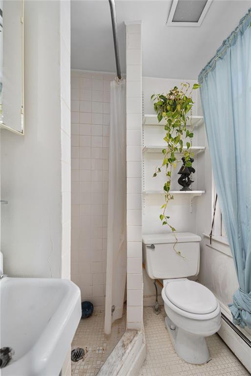 73 Thames Street Unit B Property Photo 11