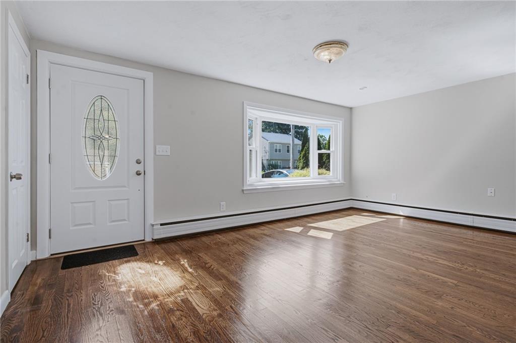 132 Potowomut Road Property Photo 10