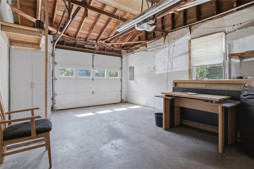 132 Potowomut Road Property Photo 27