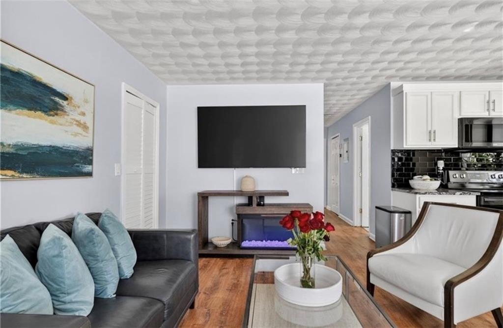175 Russo Street Property Photo 4