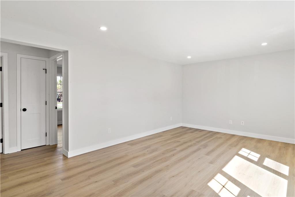 6 Monast Street Unit 1 Property Photo 10