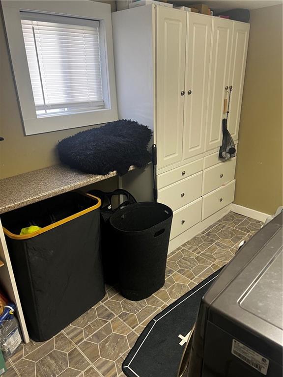 76 Dickens Street Property Photo 17