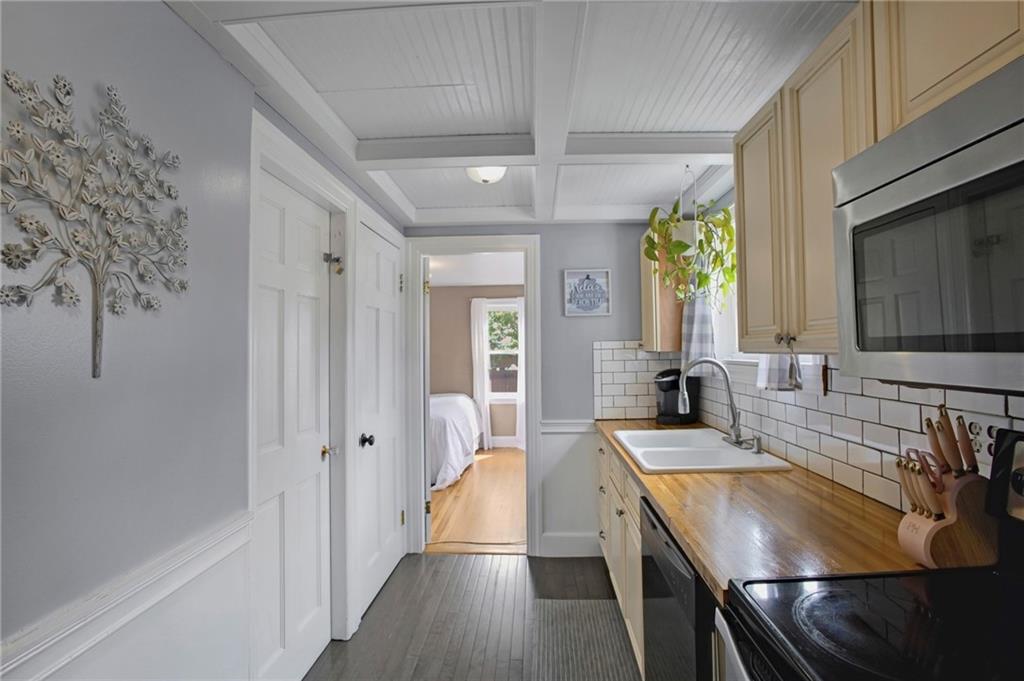 51 Priscilla Avenue Property Photo 5