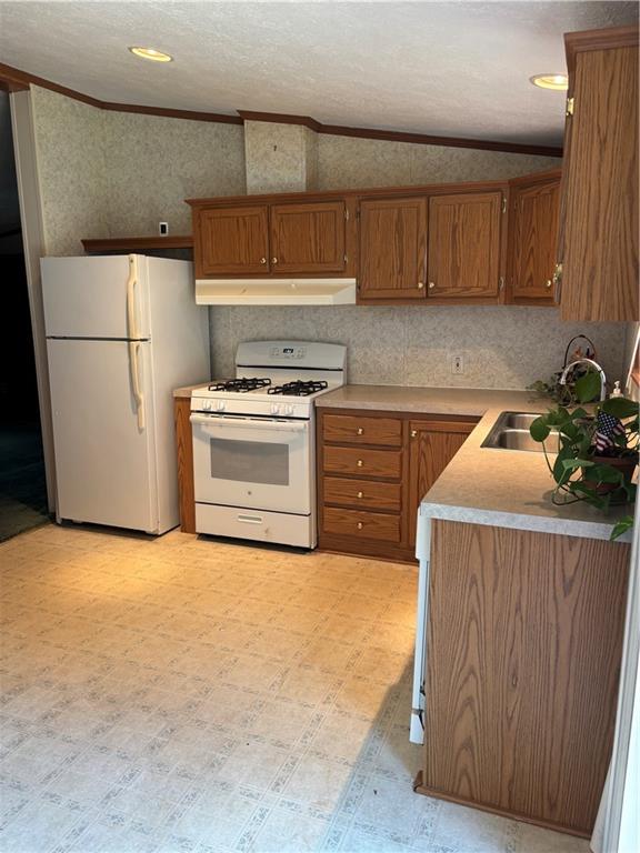 1 Darius Lane Property Photo 5