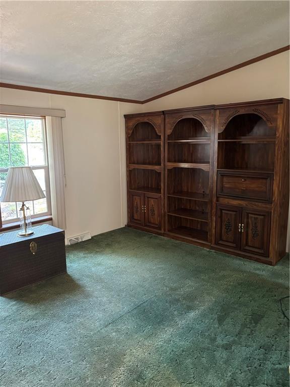 1 Darius Lane Property Photo 9