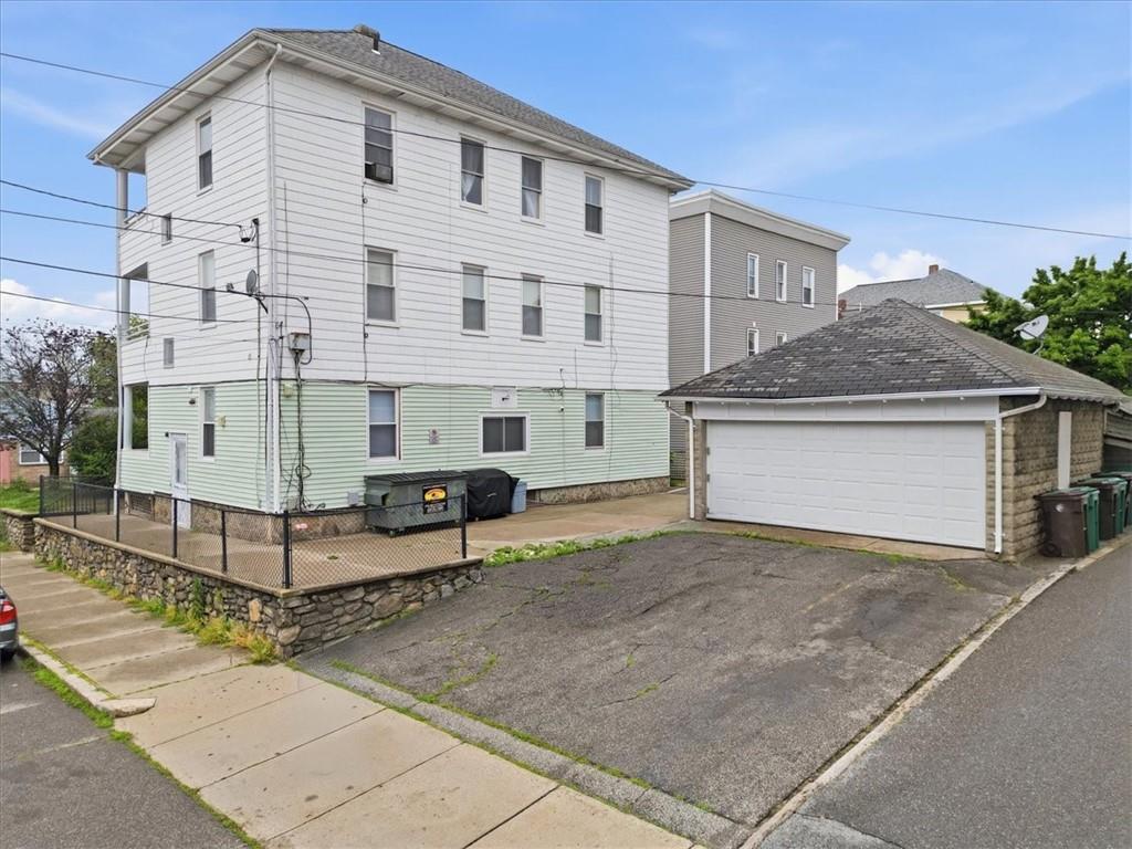 145 Burnside Avenue Property Photo 4