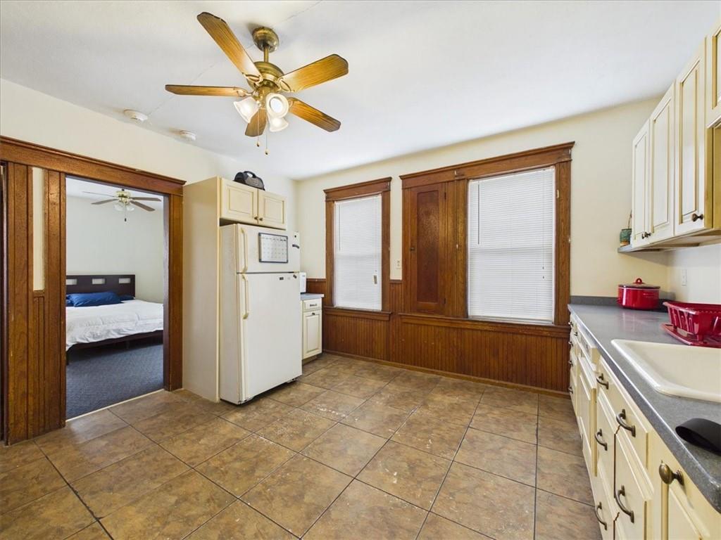 145 Burnside Avenue Property Photo 30