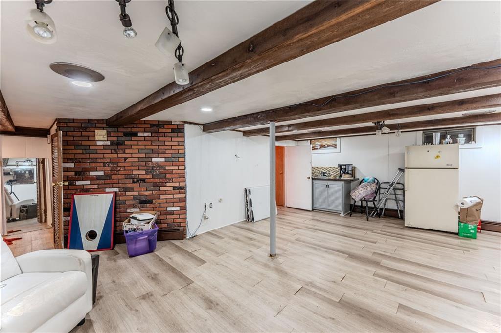 8 Flanders Street Property Photo 19
