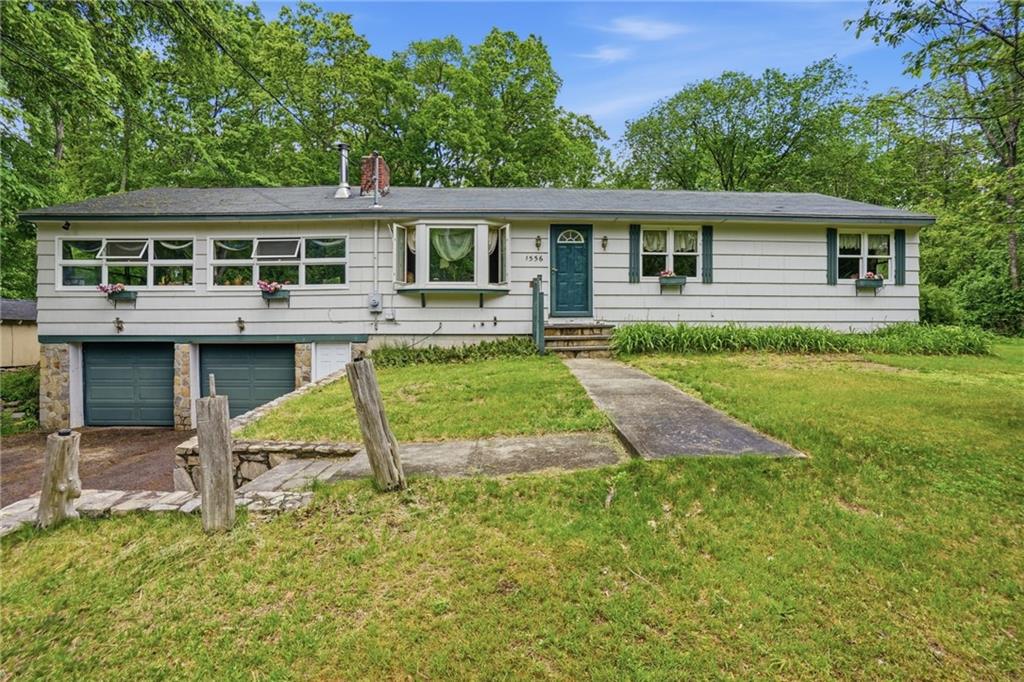 1556 Harkney Hil Road Property Photo 1