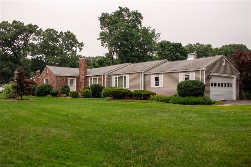 90 Frontier Road Property Photo 3