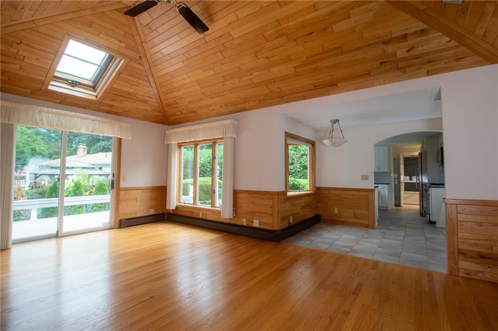 90 Frontier Road Property Photo 12