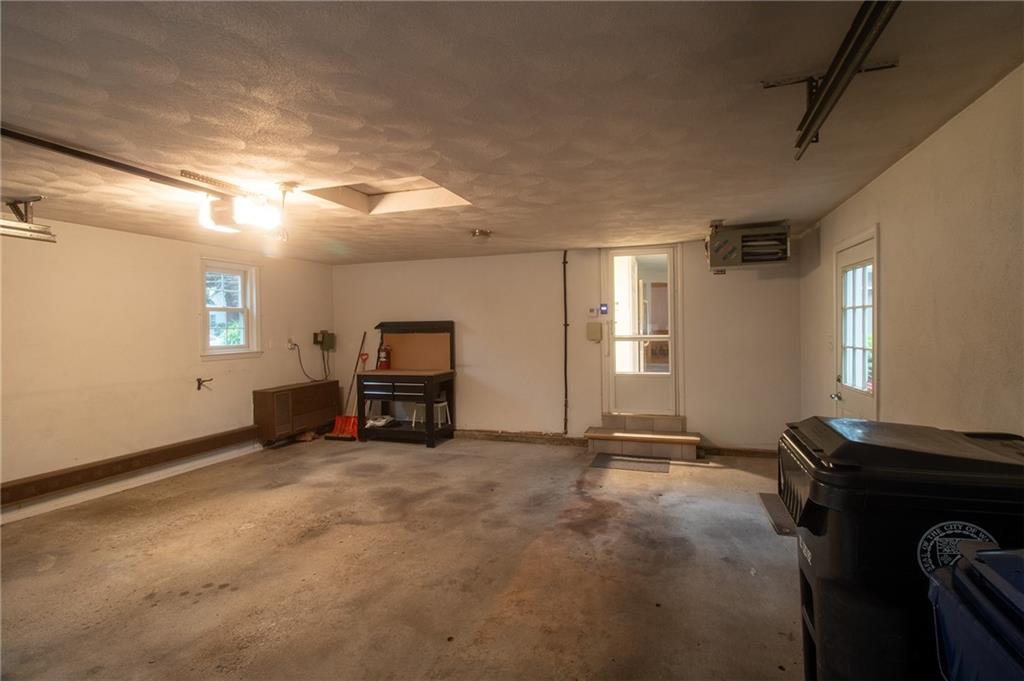 90 Frontier Road Property Photo 22