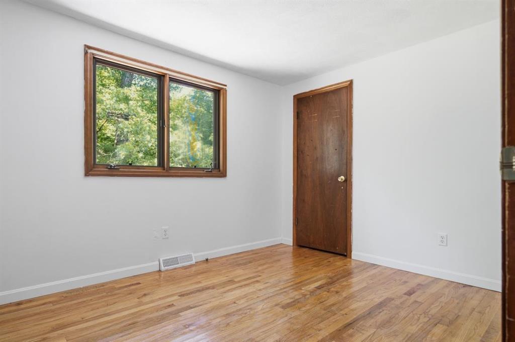 189 Woody Hill Road Property Photo 10