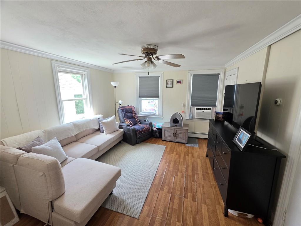 422 East Avenue Property Photo 14