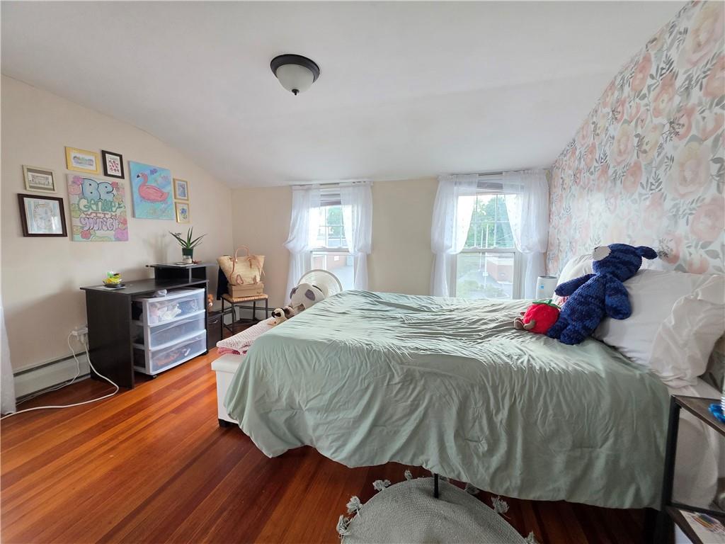 422 East Avenue Property Photo 28