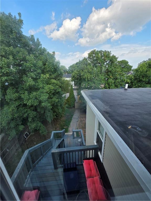 422 East Avenue Property Photo 30