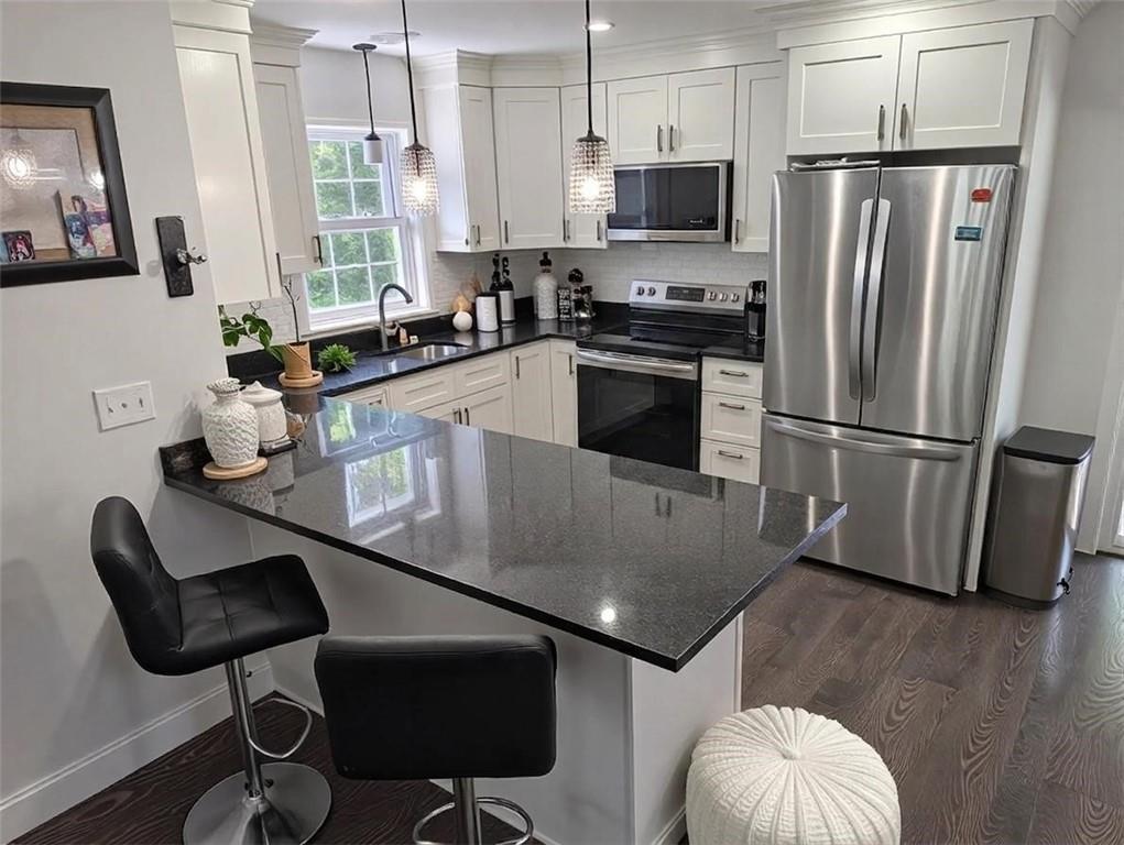 24 Walsh Street Property Photo 2
