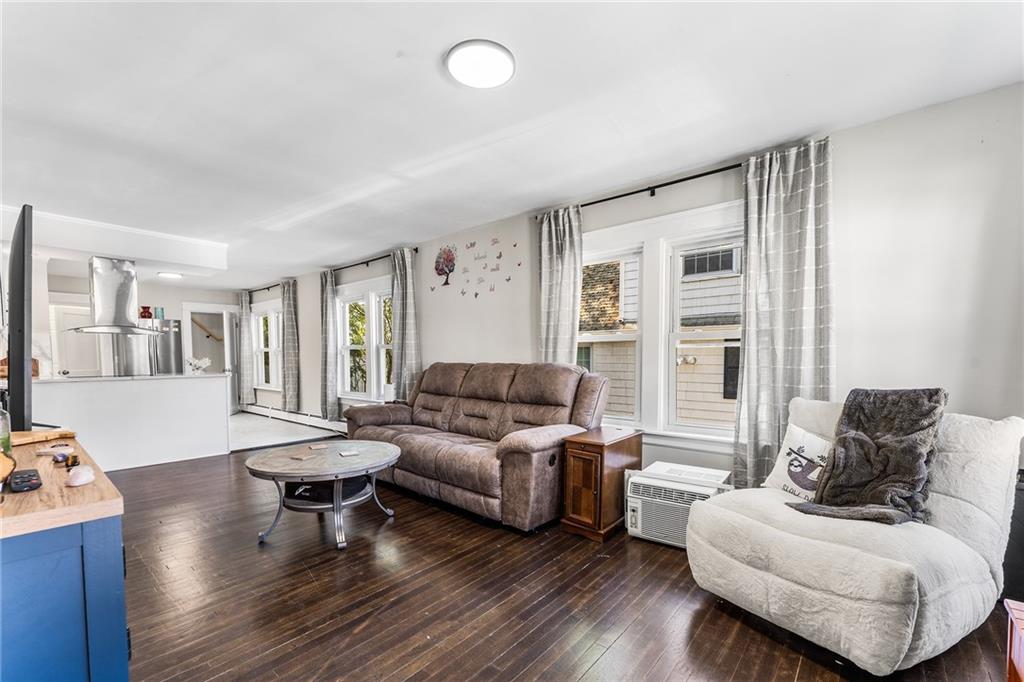 9 Lookout Avenue Property Photo 3