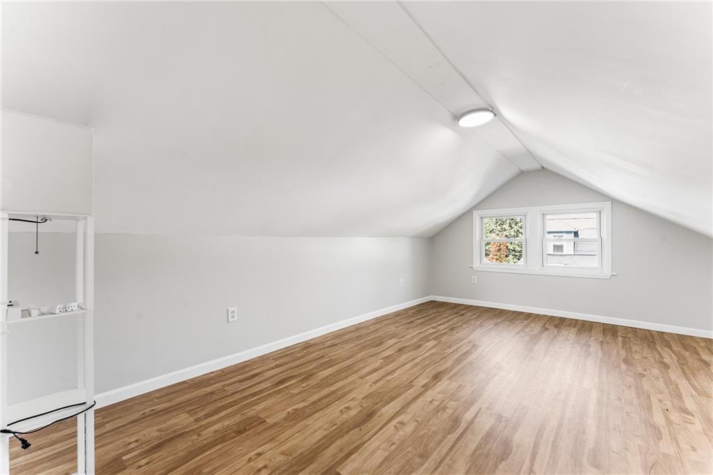 9 Lookout Avenue Property Photo 14