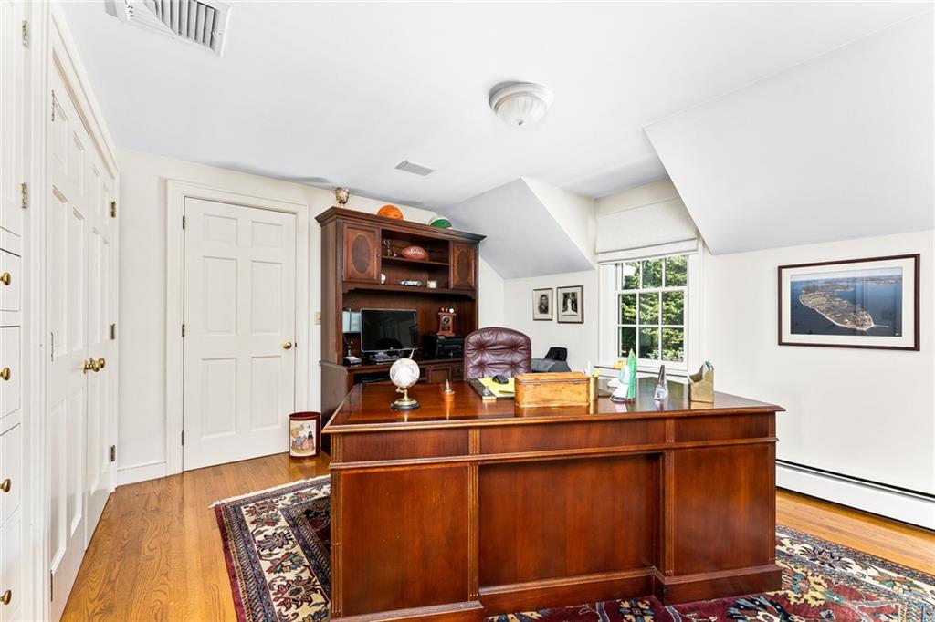466 Poppasquash Road Property Photo 41