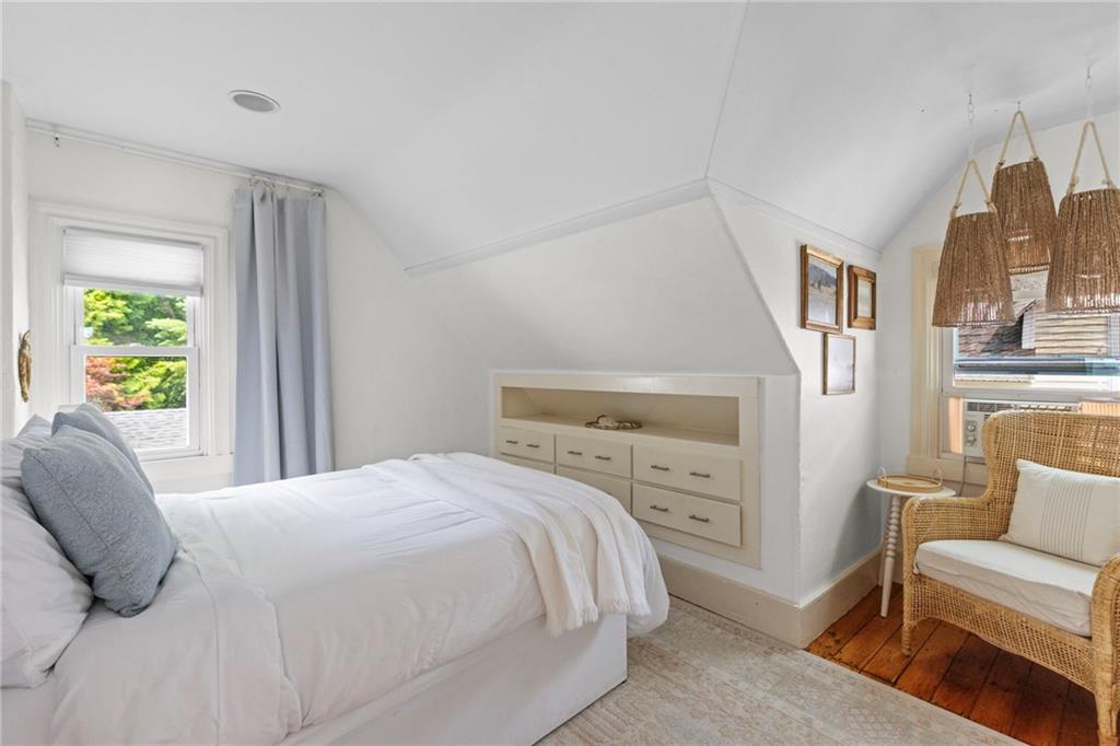 101 Sheldon Street Property Photo 32