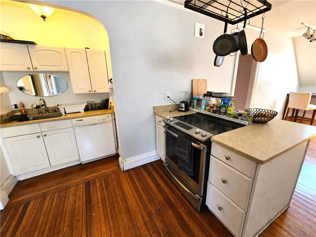 29 31 Laura Street Unit 3 Property Photo 10