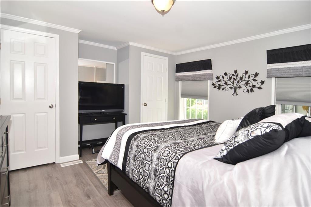 63 Little Pond Road Property Photo 17