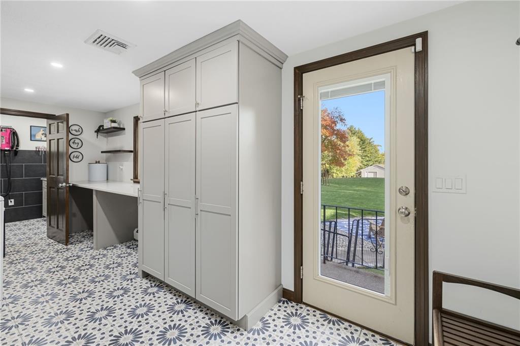 365 West Wrentham Road Property Photo 10