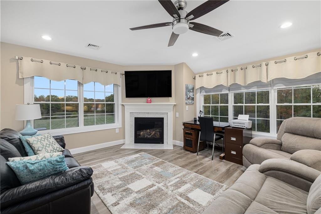 365 West Wrentham Road Property Photo 34