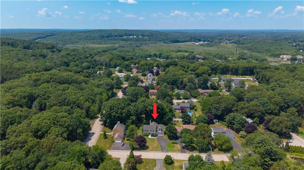 9 Pheasant Run Road Property Photo 3