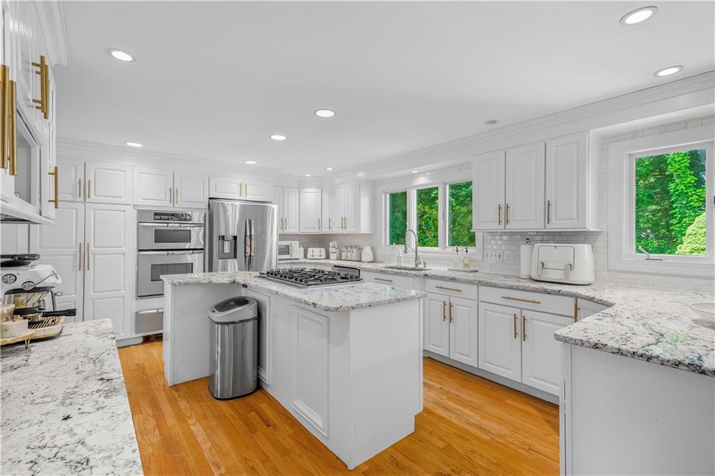9 Pheasant Run Road Property Photo 10