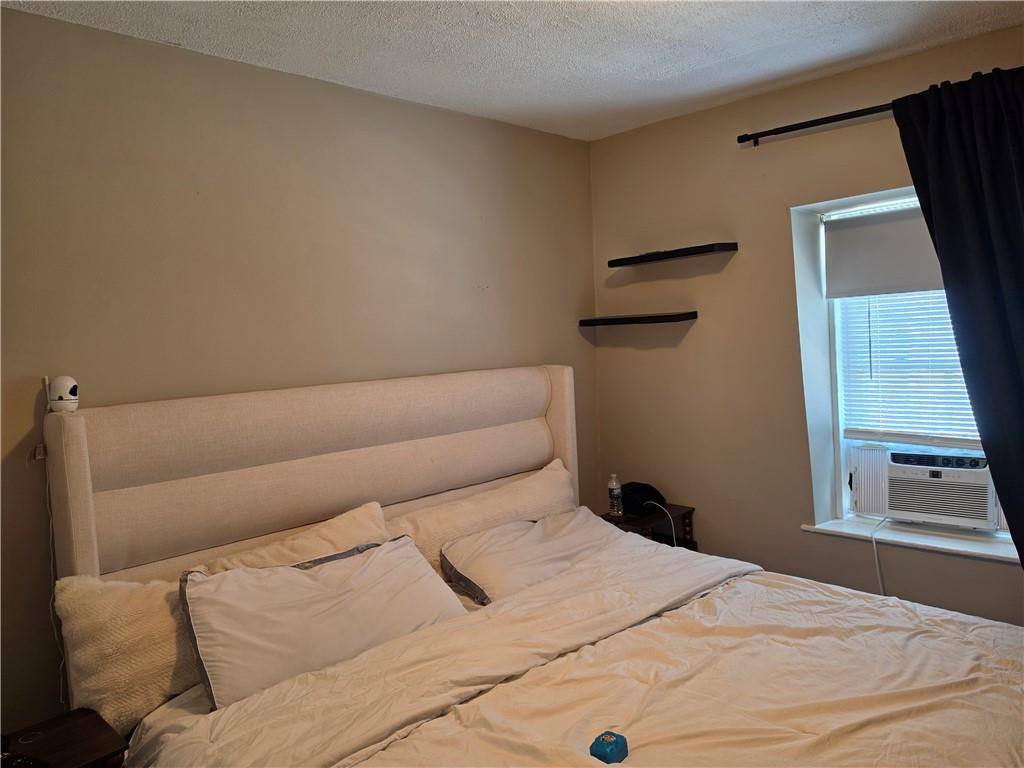 25 Seabury Street Property Photo 20