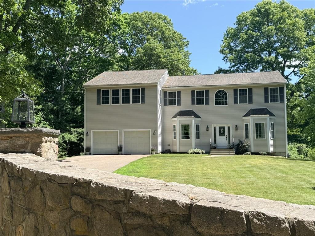167 Winnapaug Road Property Photo 1