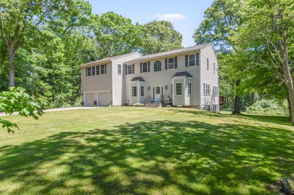 167 Winnapaug Road Property Photo 5