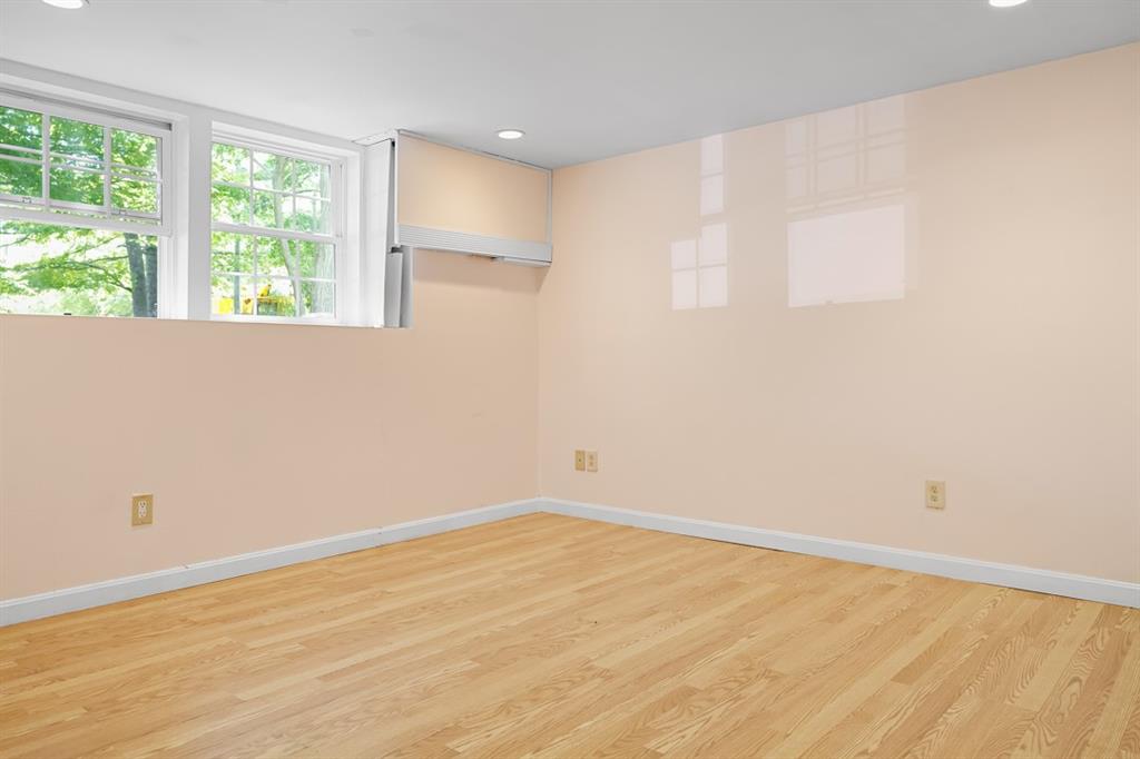 167 Winnapaug Road Property Photo 41