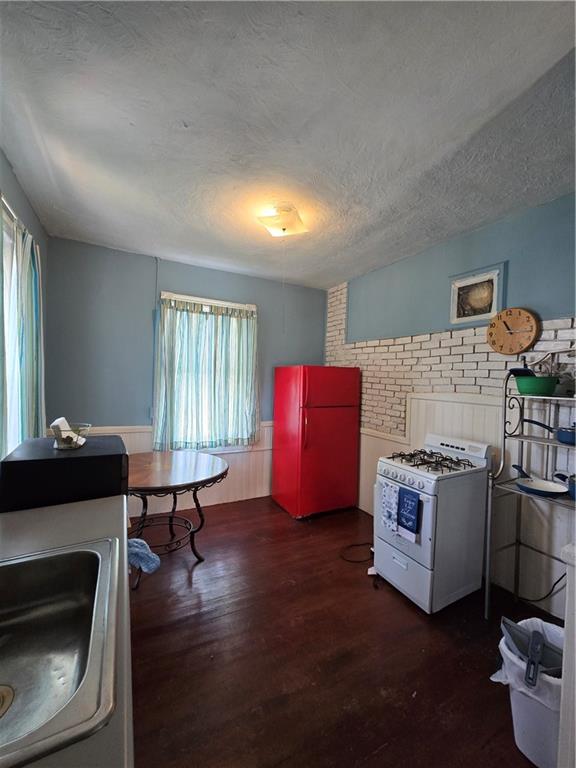 73 Beacon Avenue Property Photo 21